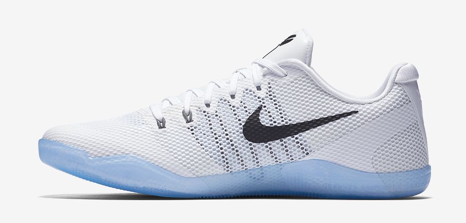 Nové basketbalové tenisky Nike Kobe 11 bílo černé