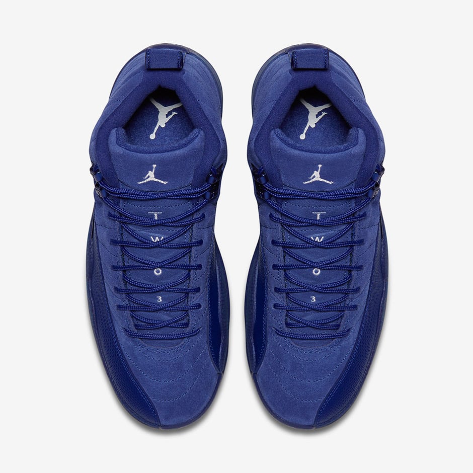 Tenisky Nike Air Jordan 12 v královsky modré barvě