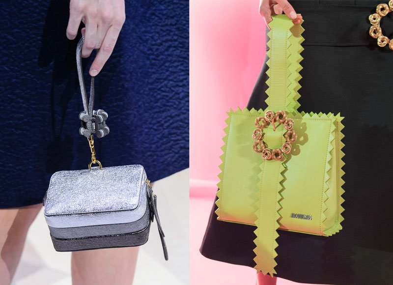 Malé kabelky do ruky s řemínkem jsou letošním trendem