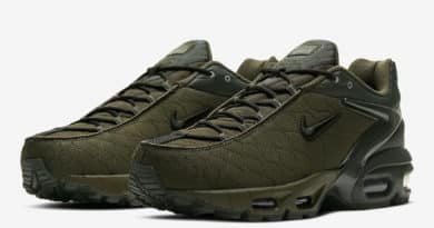 Tenisky Nike Air Max Tailwind V SP olivově zelená