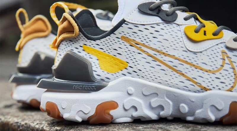 Tenisky Nike React Vision Honeycomb