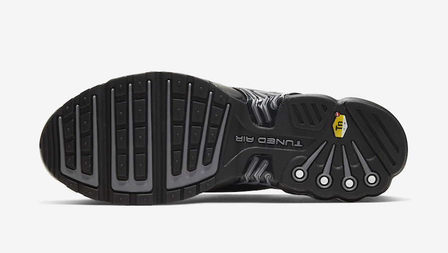 Tenisky Nike Air Max Plus 3 Black Iridescent