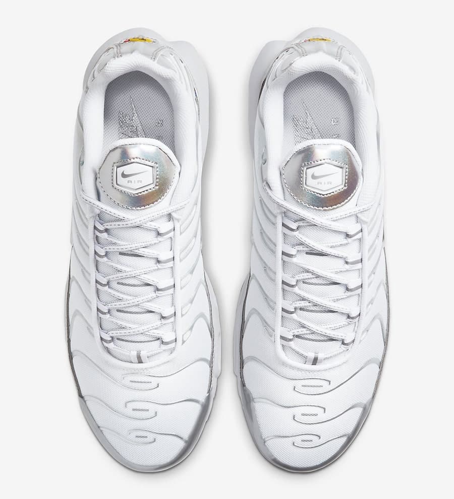 Tenisky Nike Air Max Plus White Metallic CW2646-100