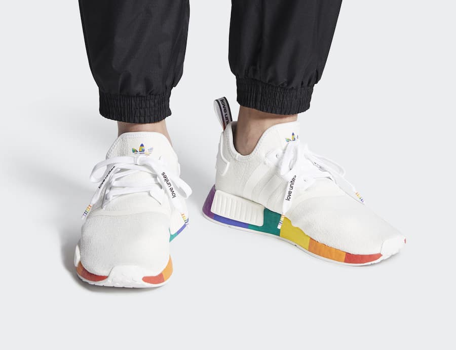 Tenisky adidas NMD R1 Pride FY9024