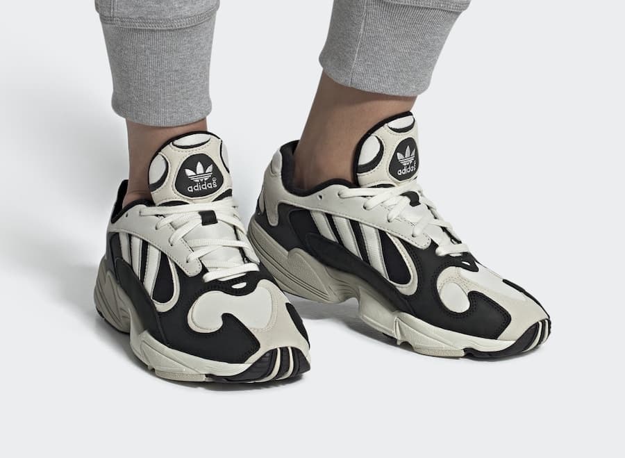 Tenisky adidas Yung-1 Black White EF5342