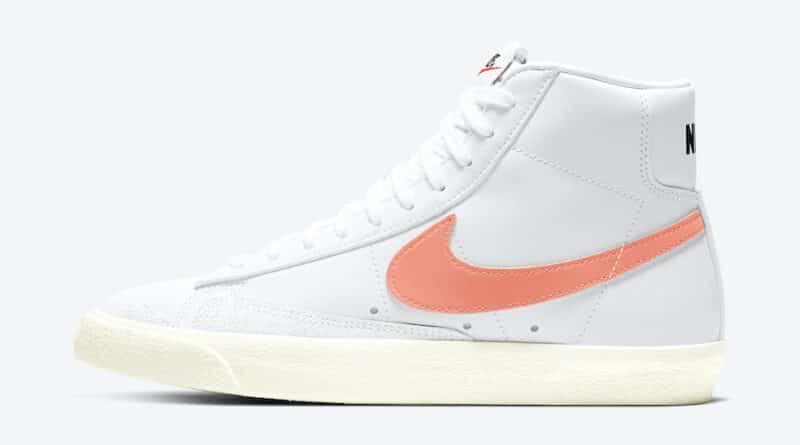 Tenisky Nike Blazer Mid ’77 WMNS CZ1055-110