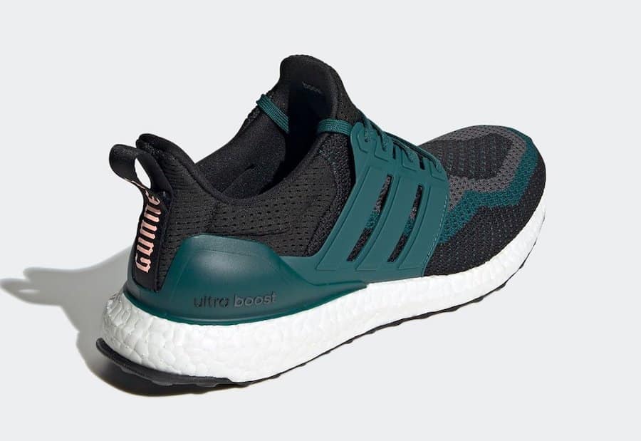 Tenisky Arsenal x adidas Ultra Boost DNA FZ3621