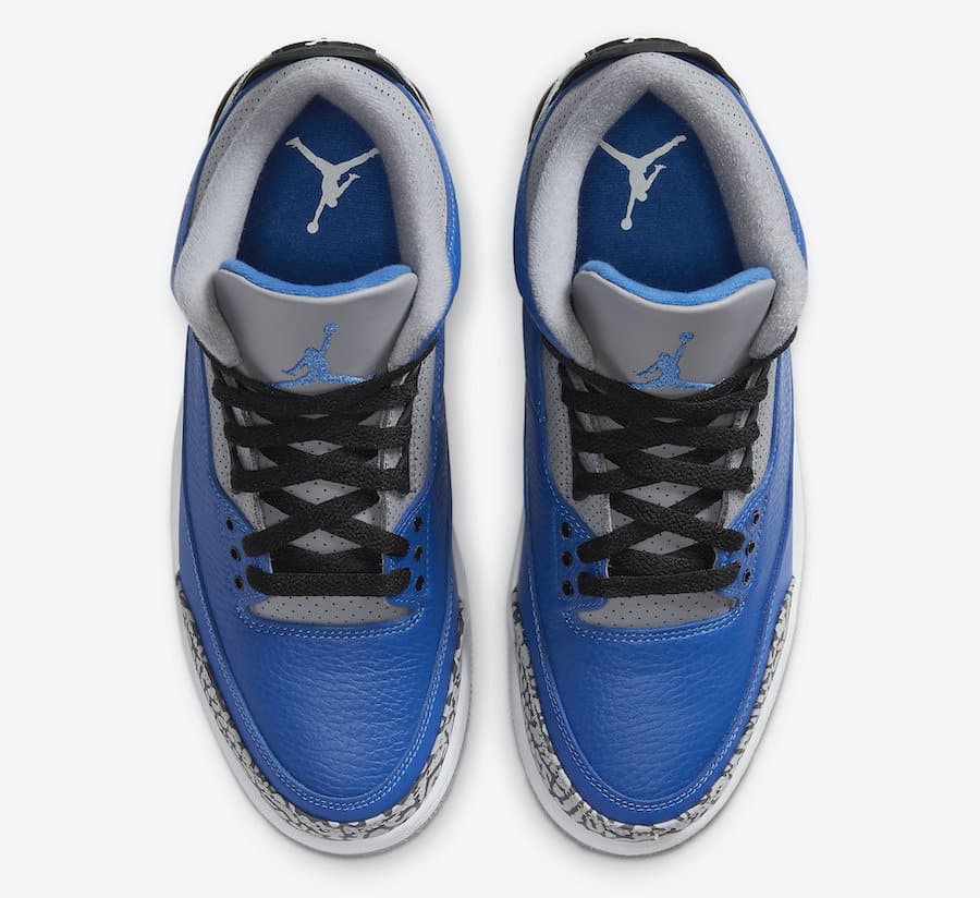 Tenisky Air Jordan 3 Varsity Royal CT8532-400