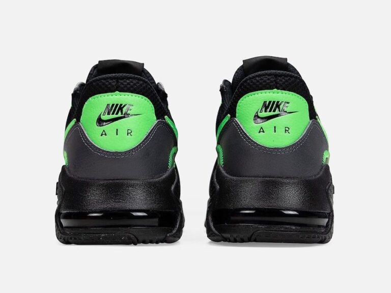 air max excee green and white