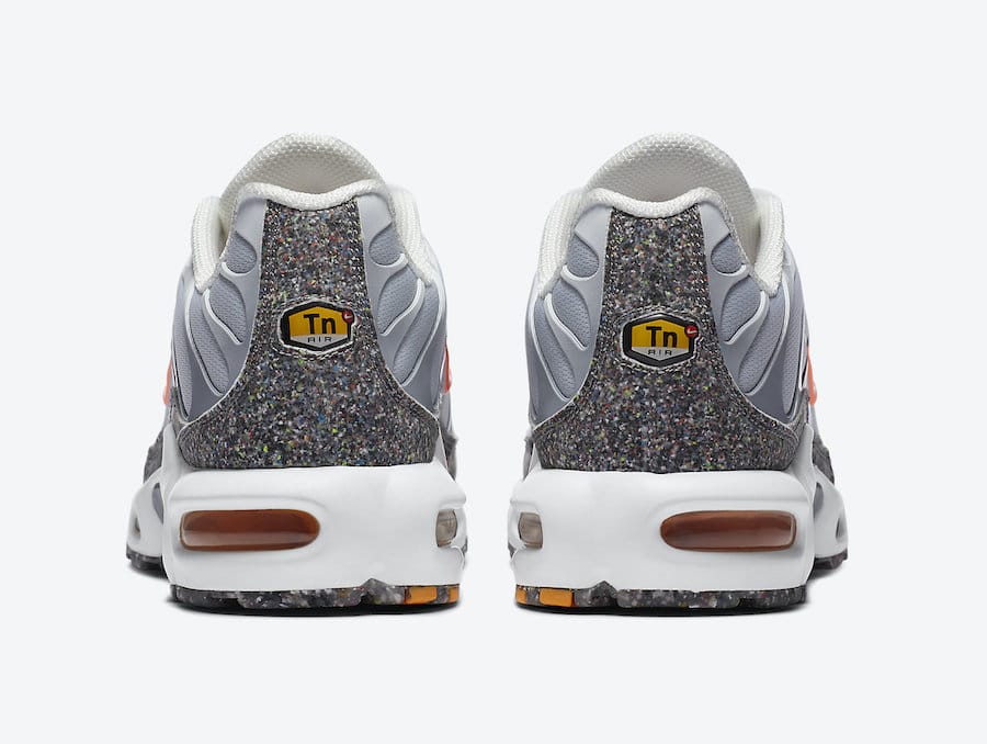 Tenisky Nike Air Max Plus Regrind DA1500-100