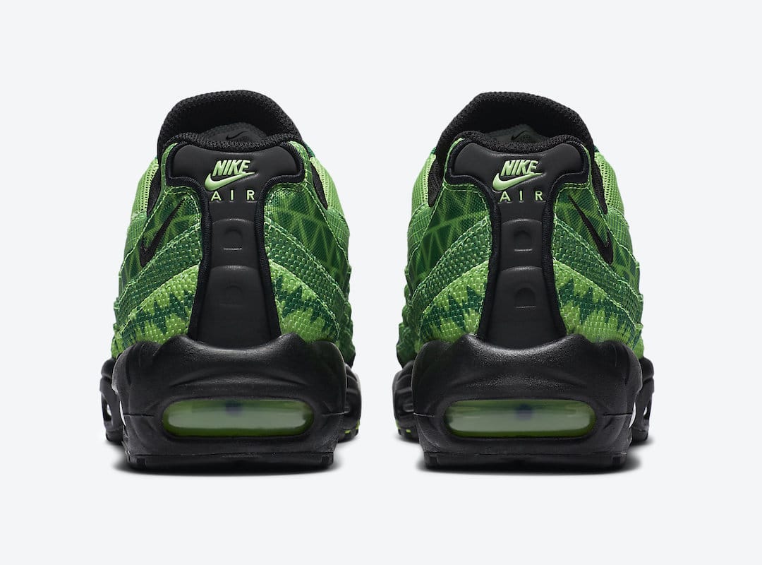 Tenisky Nike Air Max 95 Naija CW2360-300