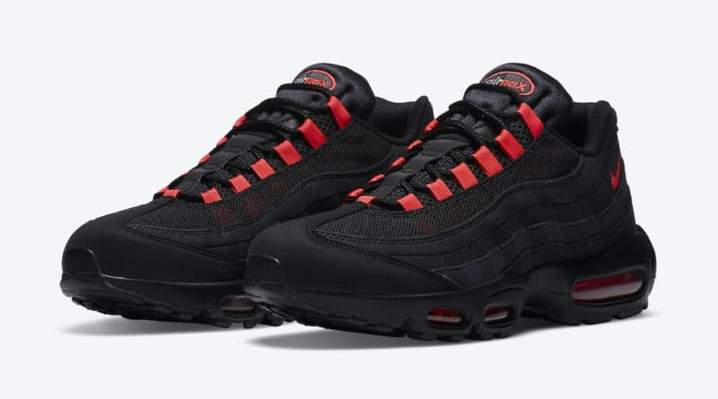 Tenisky Nike Air Max 95 Black Crimson DA1513-001