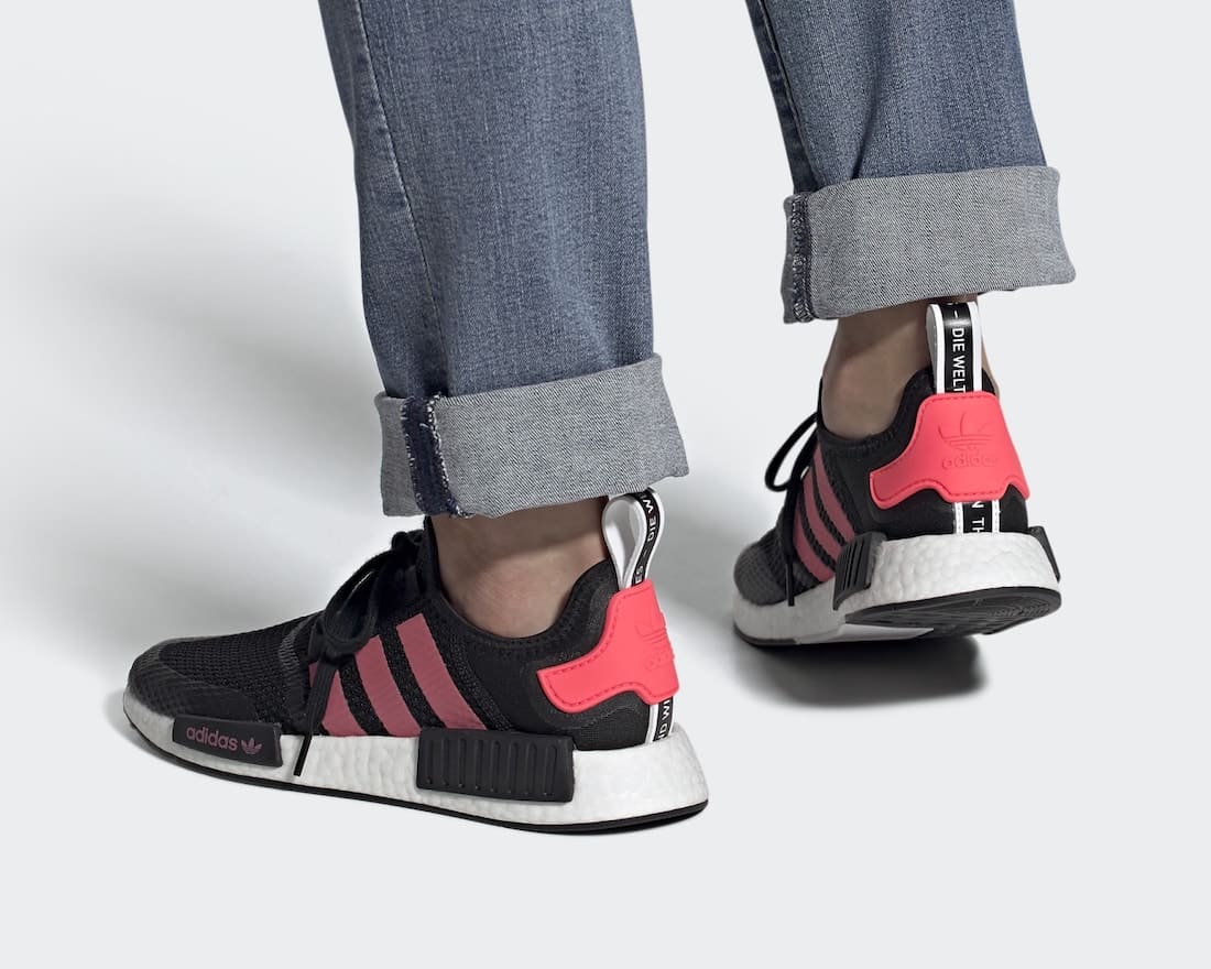 Tenisky adidas NMD R1 Signal Pink FV9153