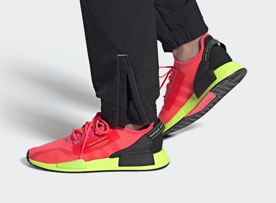 Tenisky adidas NMD R1 V2 Pink Green FY5919