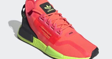 Tenisky adidas NMD R1 V2 Pink Green FY5919