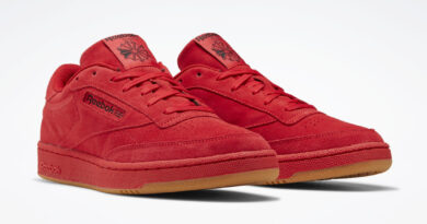 Pánské červené tenisky a boty Reebok Club C 85 Red Suede Vector Red/Black FW6629 semišové nízké botasky a obuv Reebok