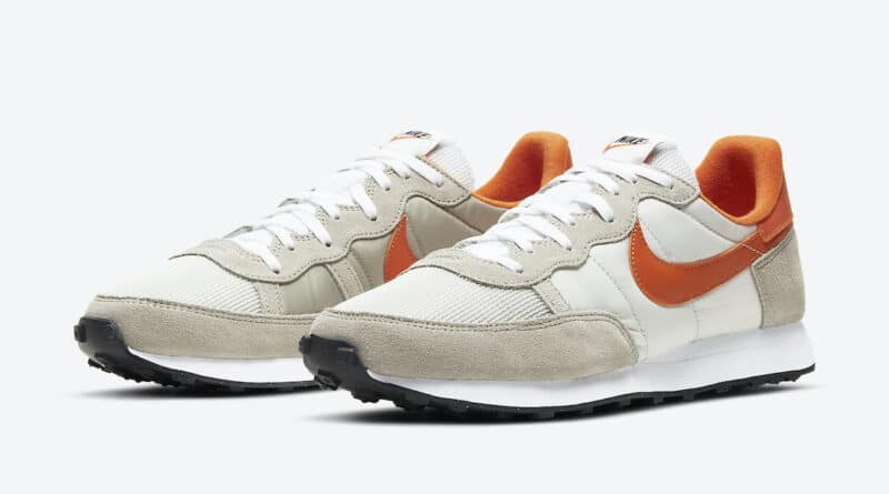 Pánské bílé a šedé tenisky Nike Challenger OG White Sail Team Orange Grey Black CW7645-004 nízké běžecké boty a obuv Nike