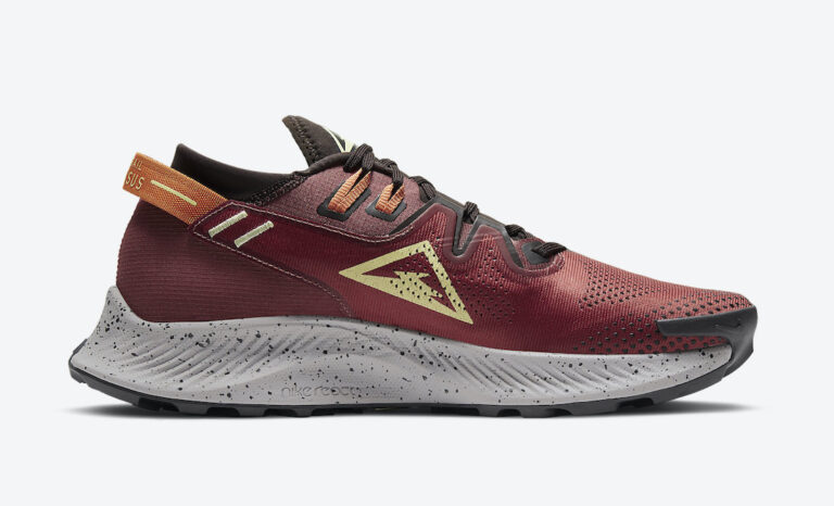 nike pegasus burgundy