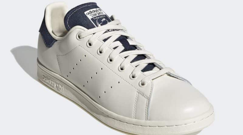 Pánské bílé tenisky a boty adidas Stan Smith Off White/Collegiate Navy-Collegiate Navy FW4424 kožené nízké botasky a obuv adidas