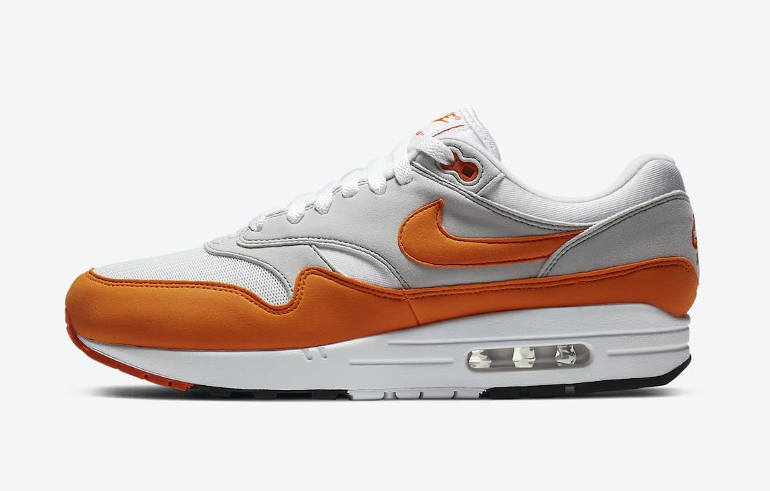 Pánské bílé oranžové tenisky a botasky Nike Air Max 1 White/Magma Orange-Neutral Grey-Black DC1454-101 nízké sportovní boty a obuv Nike