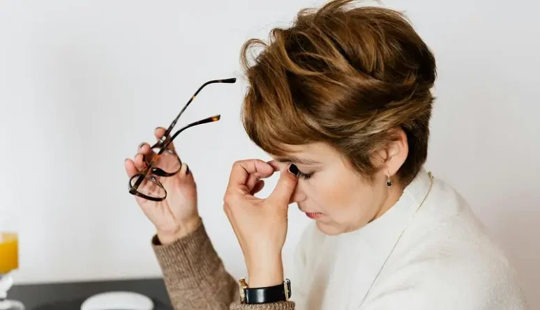 Co dělat, když se mi motá hlava a je mi na zvracení?